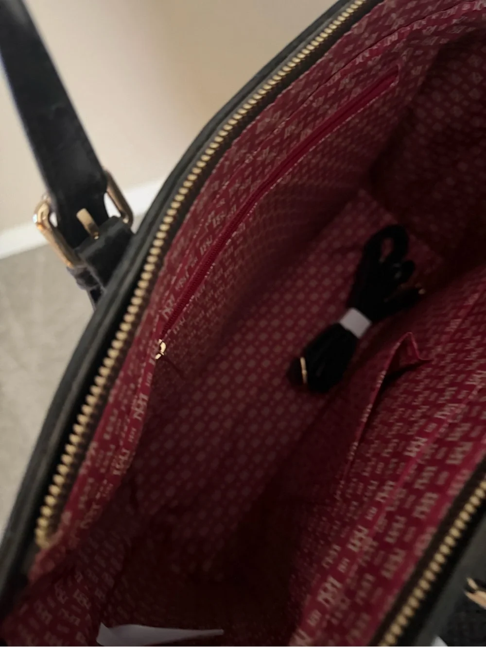 Badgley Mischka Black Leather Structured Tote with Front Pocket